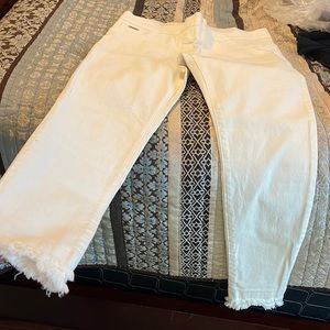 Coco + Carmen pull on jeans